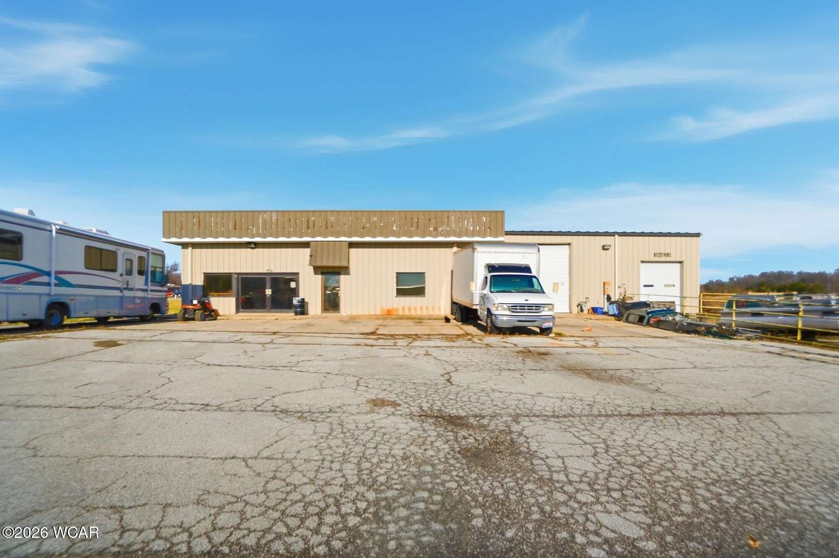 5 Acres of Improved Commercial Land for Sale in Wapakoneta, Ohio