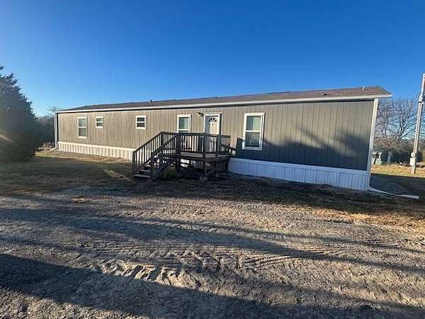 35 Acres of Land with Home for Sale in Lamar, Oklahoma