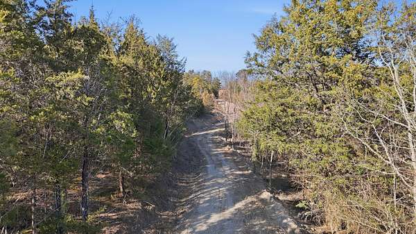 15.5 Acres of Land for Sale in Dandridge, Tennessee