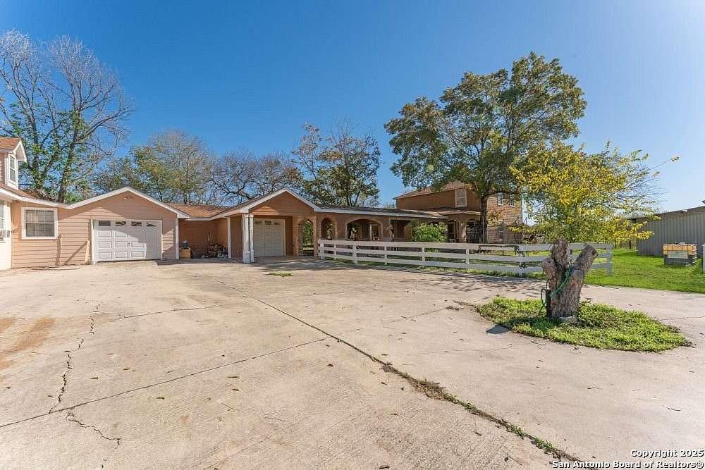 4.25 Acres of Residential Land with Home for Sale in San Antonio, Texas