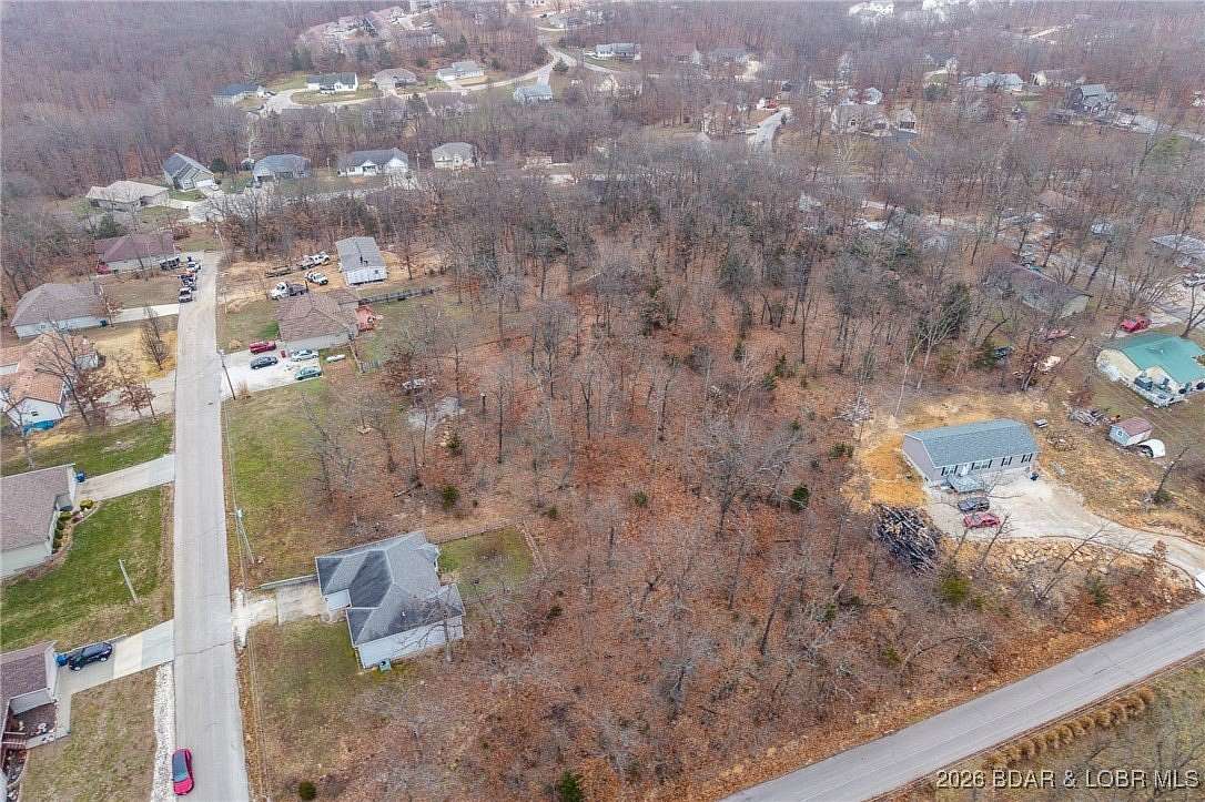 1 Acre of Residential Land for Sale in Camdenton, Missouri