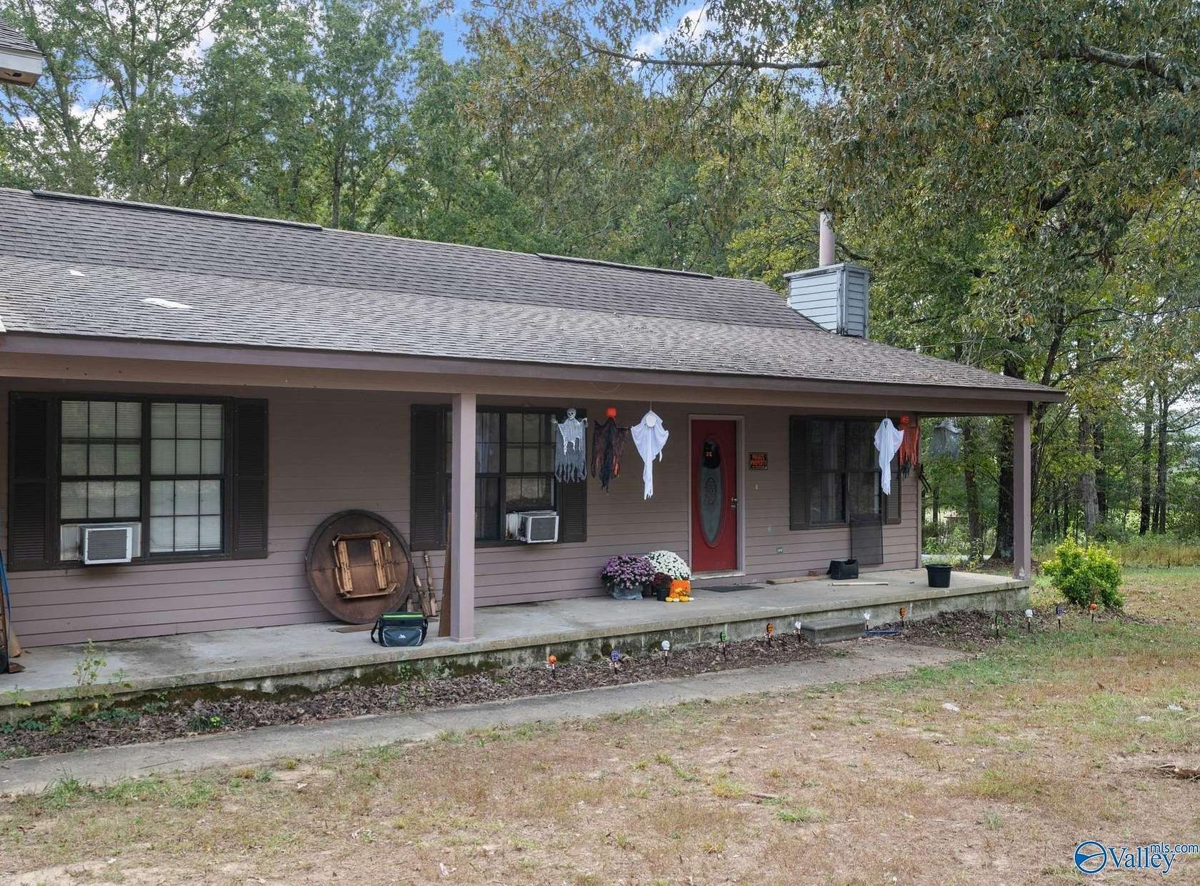 5 Acres of Land with Home for Sale in Hillsboro, Alabama