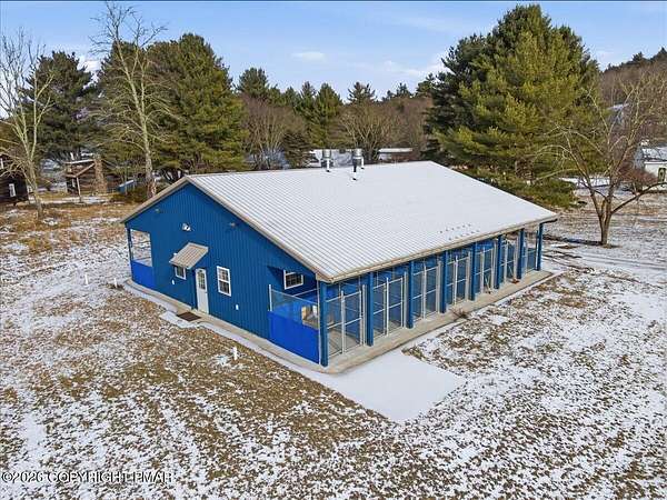 27.9 Acres of Improved Land for Sale in Cresco, Pennsylvania