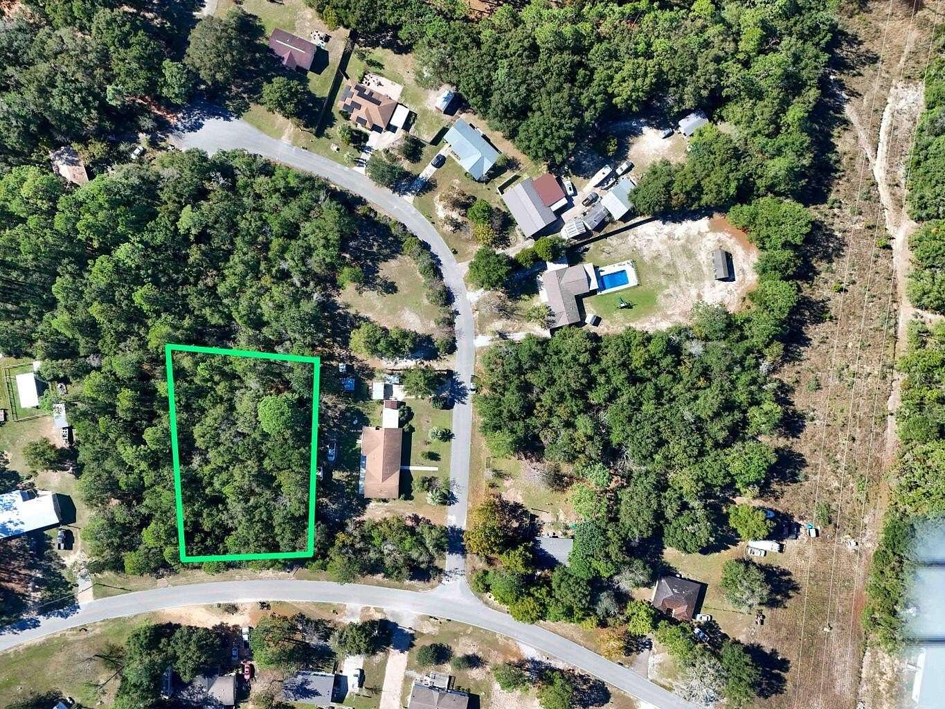 0.52 Acres of Residential Land for Sale in DeFuniak Springs, Florida