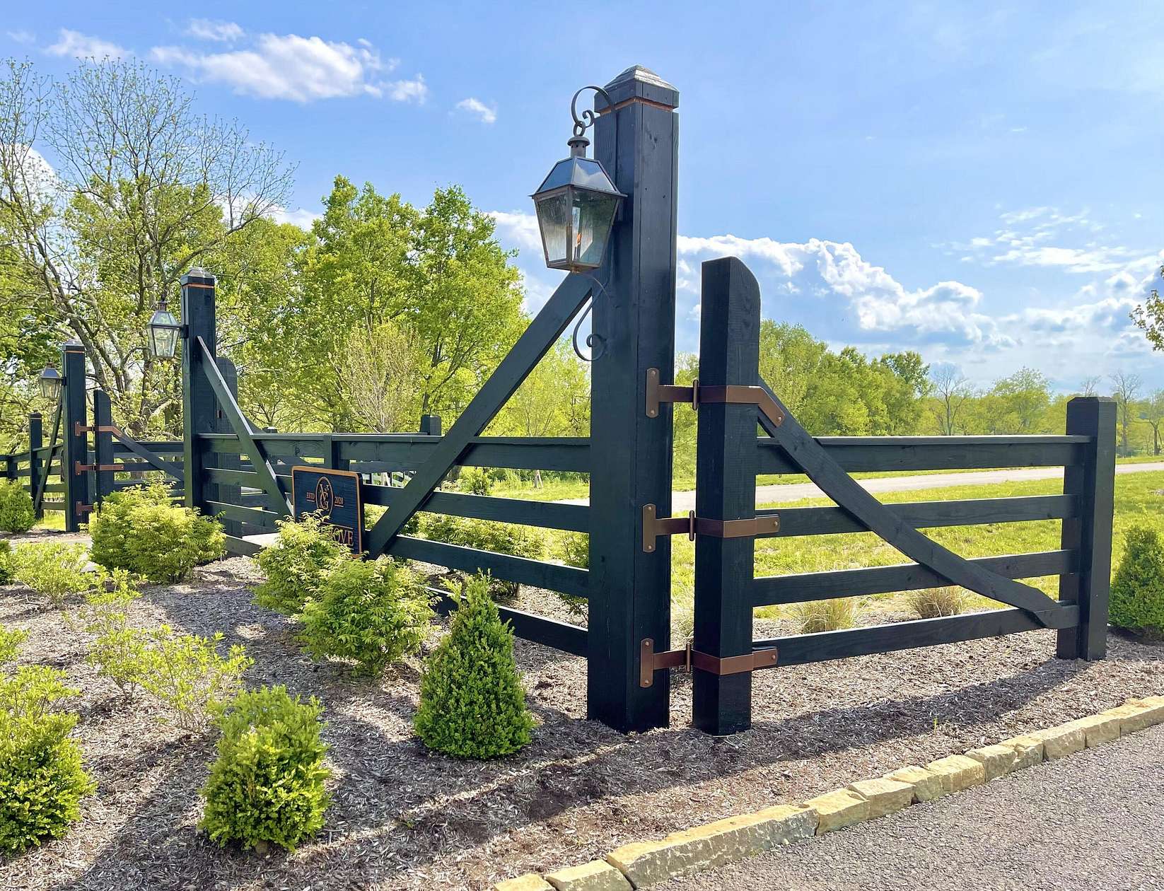 1 Acre of Residential Land for Sale in Nicholasville, Kentucky