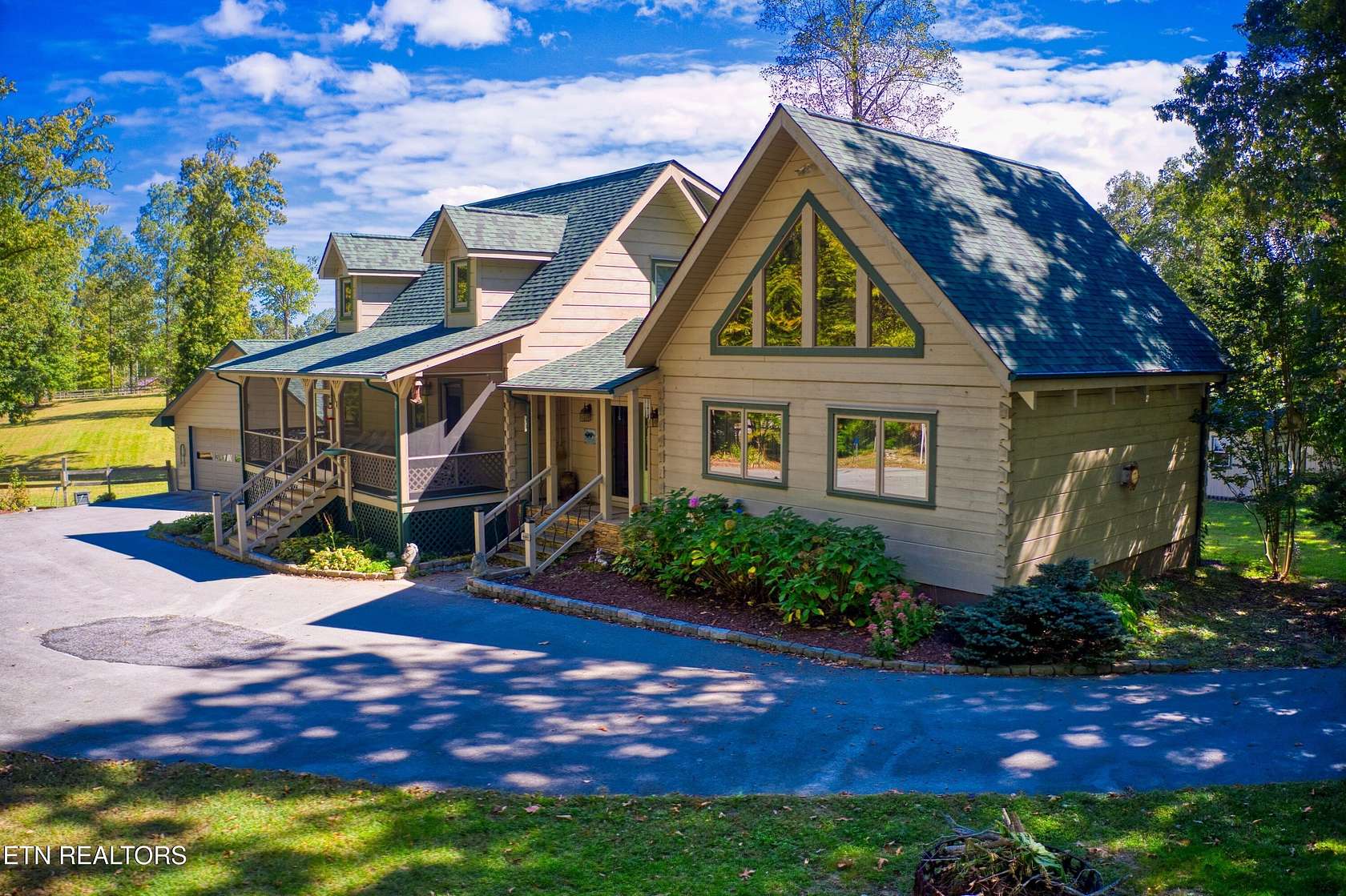 9 Acres of Land with Home for Sale in Jamestown, Tennessee