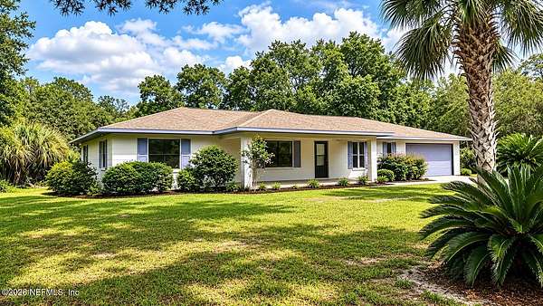 10 Acres of Land with Home for Sale in Interlachen, Florida