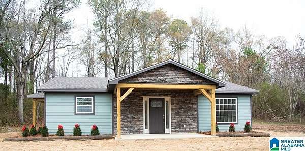 4 Acres of Land with Home for Sale in Goodwater, Alabama