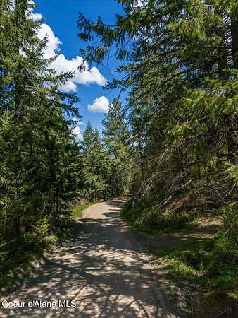 5 Acres of Land for Sale in Hayden, Idaho