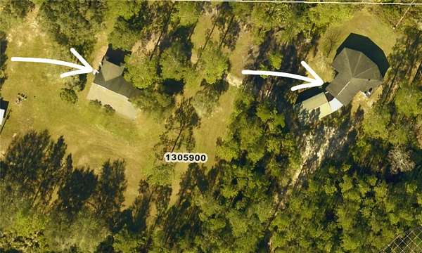 5 Acres of Residential Land with Home for Sale in Clermont, Florida