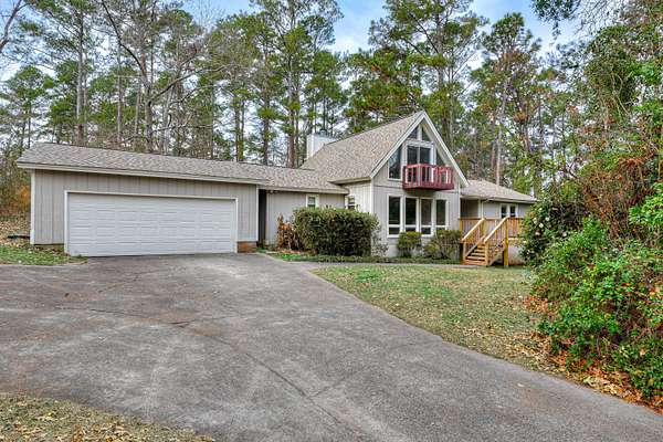 1.56 Acres of Residential Land with Home for Sale in Aiken, South Carolina