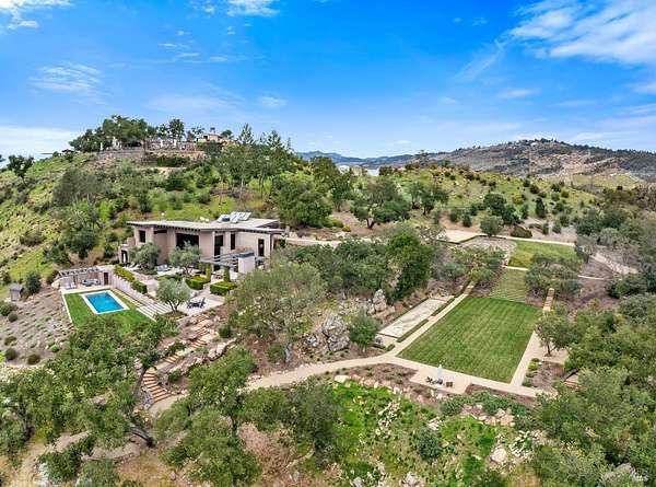 40 Acres of Land with Home for Sale in St. Helena, California