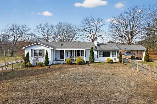 1.89 Acres of Residential Land with Home for Sale in McMinnville, Tennessee