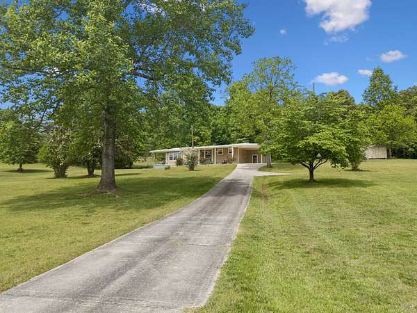 4.14 Acres of Land with Home for Sale in Dayton, Tennessee