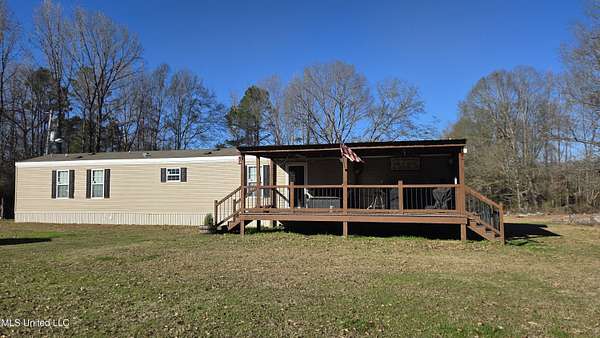 2 Acres of Residential Land with Home for Sale in Utica, Mississippi