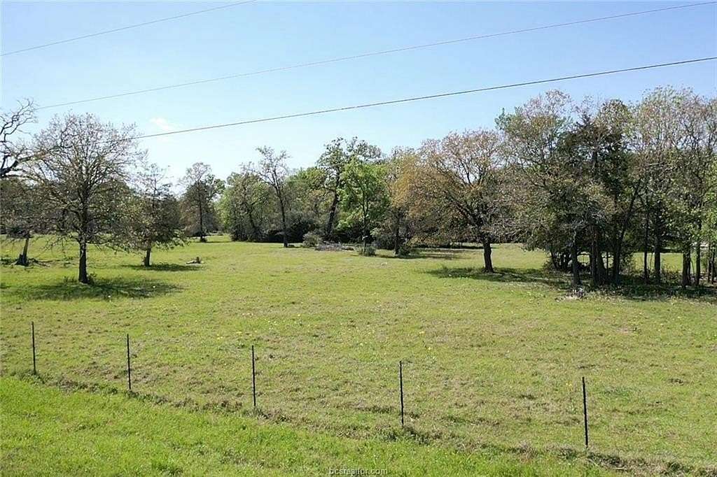 9.7 Acres of Residential Land for Sale in North Zulch, Texas