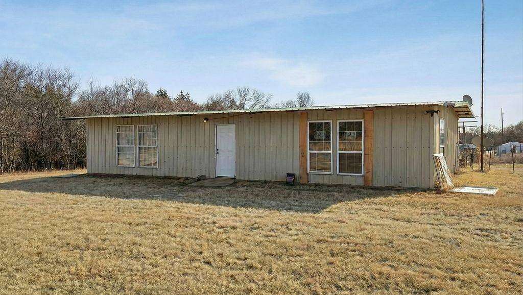 2 Acres of Improved Mixed-Use Land for Sale in Ada, Oklahoma