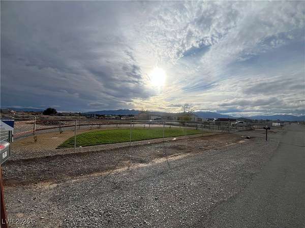 1.2 Acres of Residential Land for Sale in Pahrump, Nevada