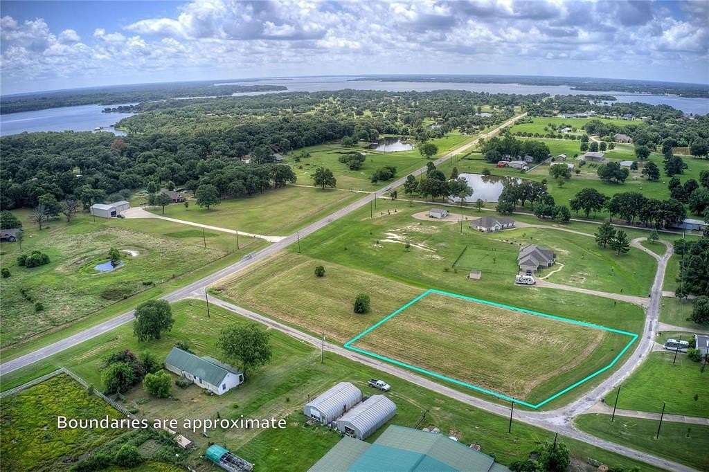 1.2 Acres of Residential Land for Sale in Emory, Texas