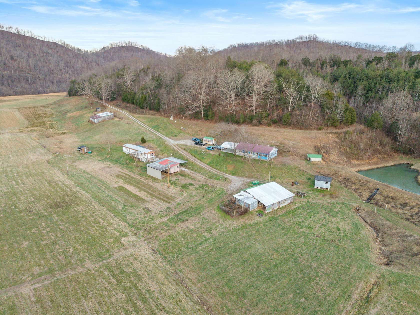 44.6 Acres of Land with Home for Sale in Manchester, Kentucky