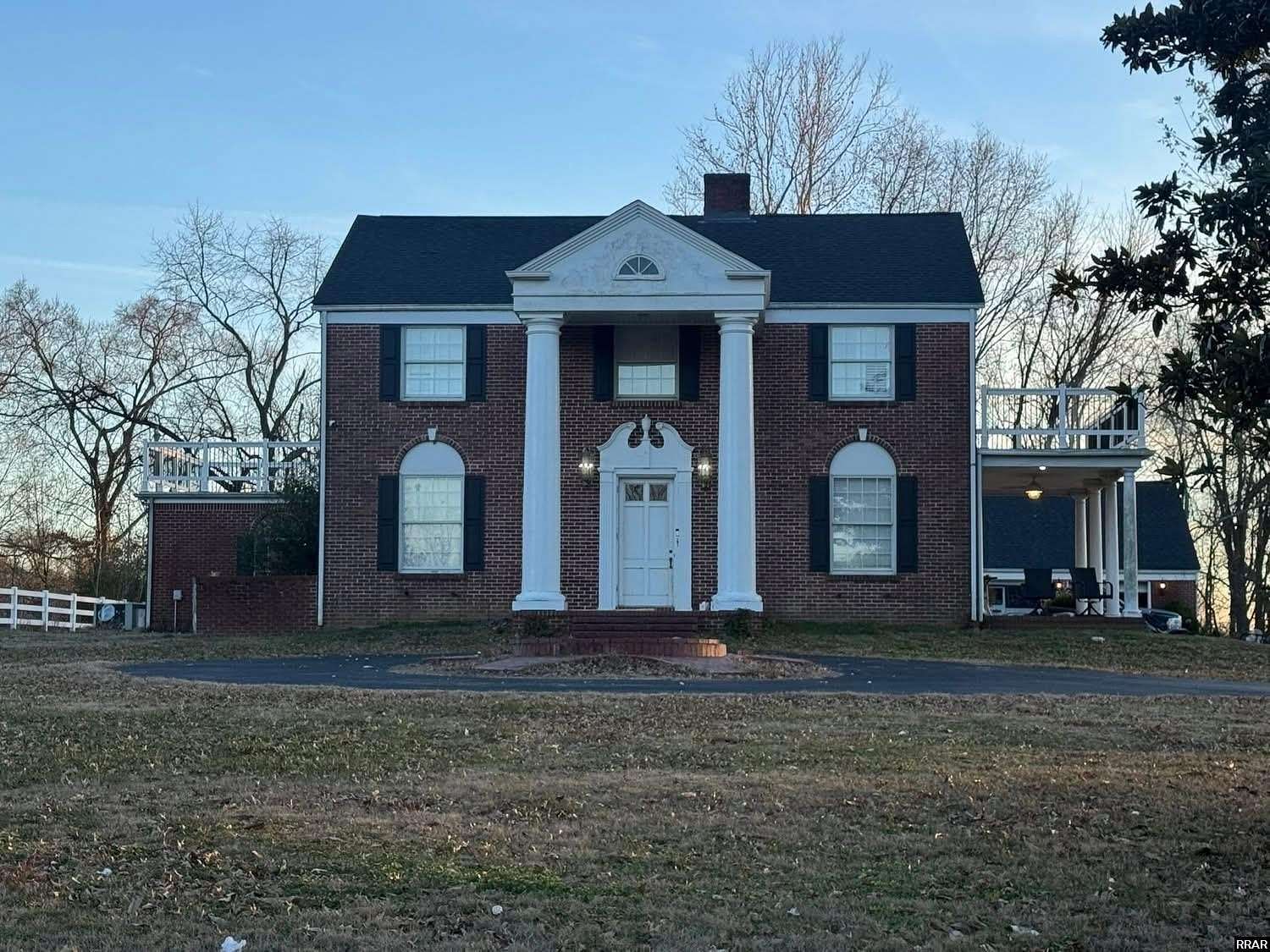 1.5 Acres of Land with Home for Sale in Dresden, Tennessee