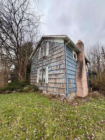 3.1 Acres of Residential Land with Home for Sale in Mount Gilead, Ohio