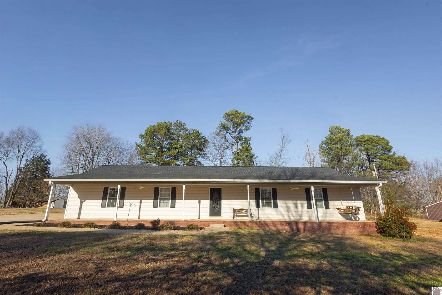 2 Acres of Residential Land with Home for Sale in Mayfield, Kentucky