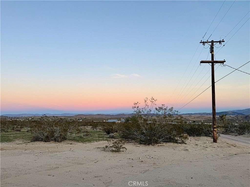2.5 Acres of Land for Sale in Joshua Tree, California