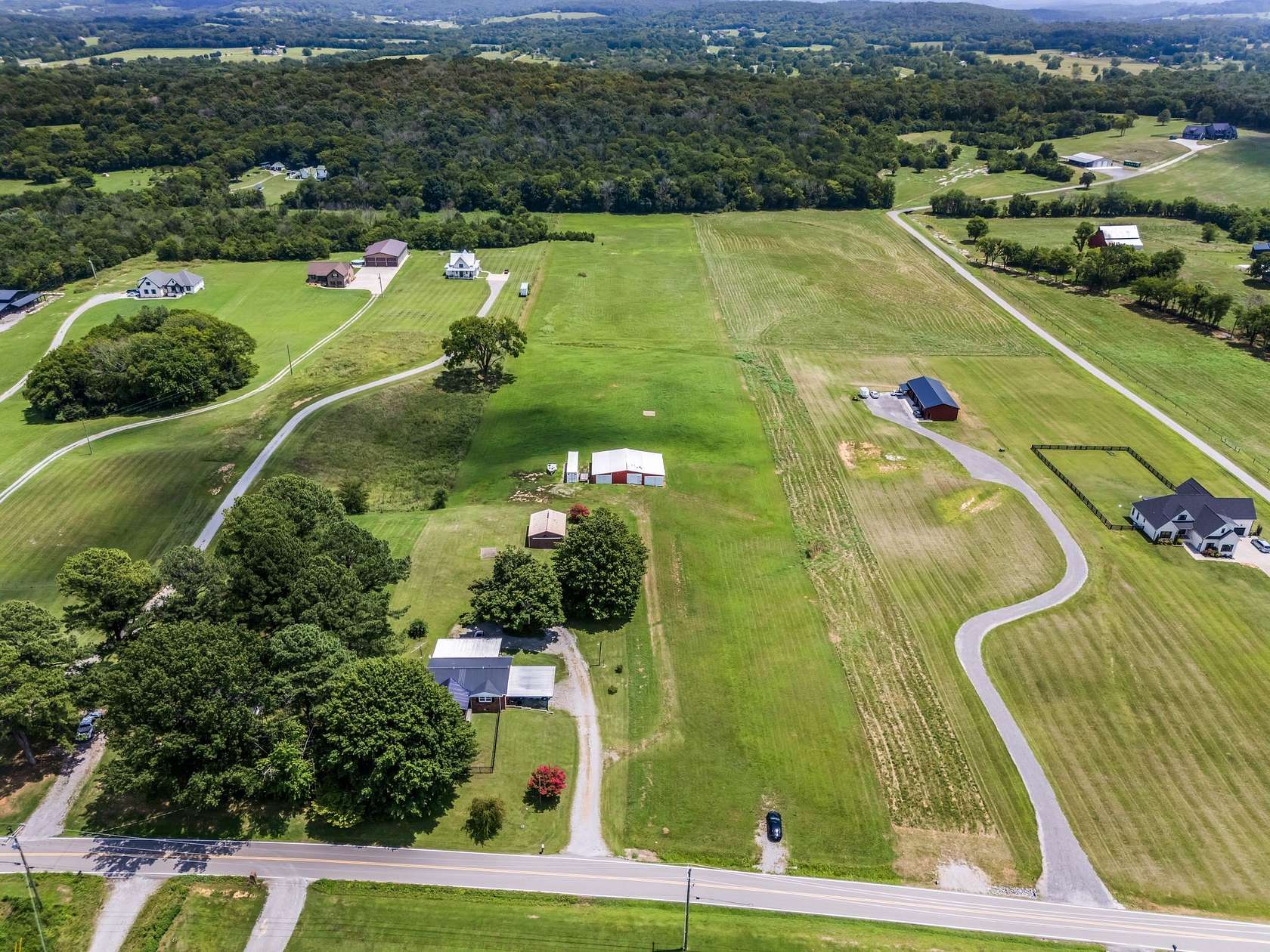 9.4 Acres of Land for Sale in Lebanon, Tennessee