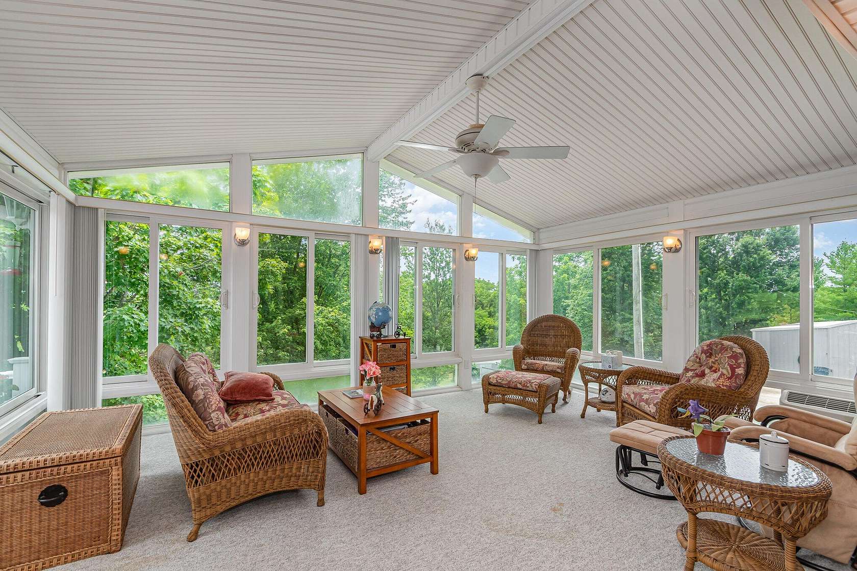 8.6 Acres of Land with Home for Sale in Dry Ridge, Kentucky