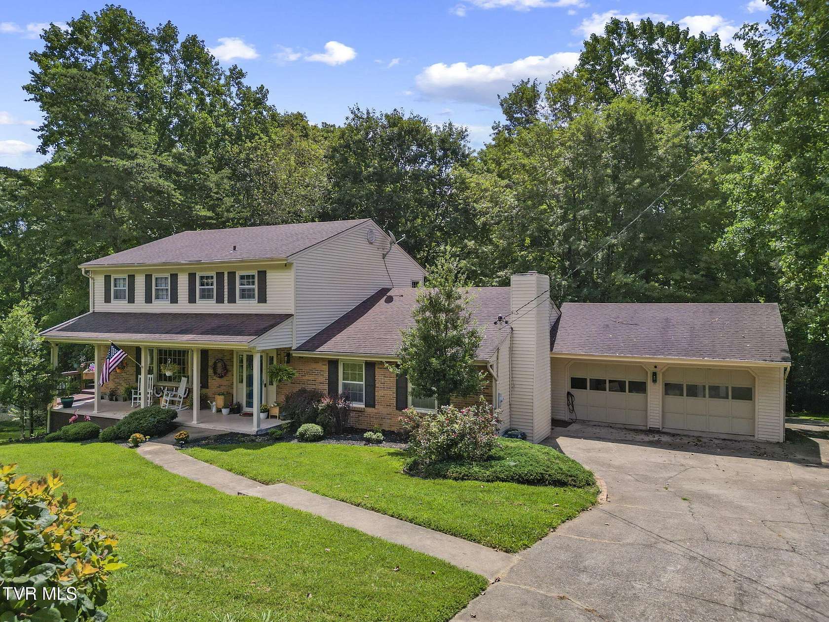 1.9 Acres of Land with Home for Sale in Greeneville, Tennessee