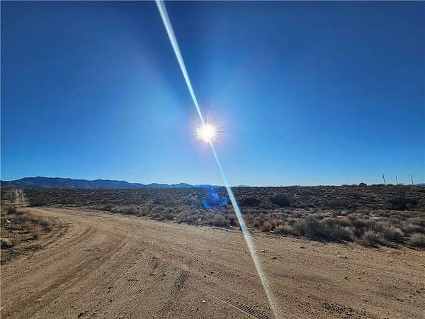 4.88 Acres of Residential Land for Sale in Golden Valley, Arizona