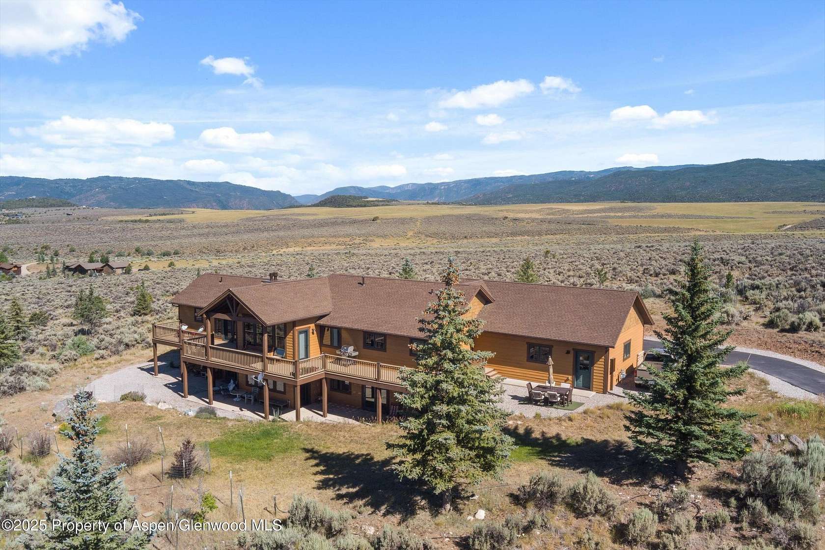3.8 Acres of Land with Home for Sale in Glenwood Springs, Colorado