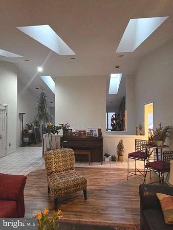 2.6 Acres of Residential Land with Home for Lease in Gaithersburg, Maryland