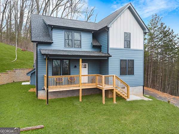 2.49 Acres of Residential Land with Home for Sale in Dahlonega, Georgia