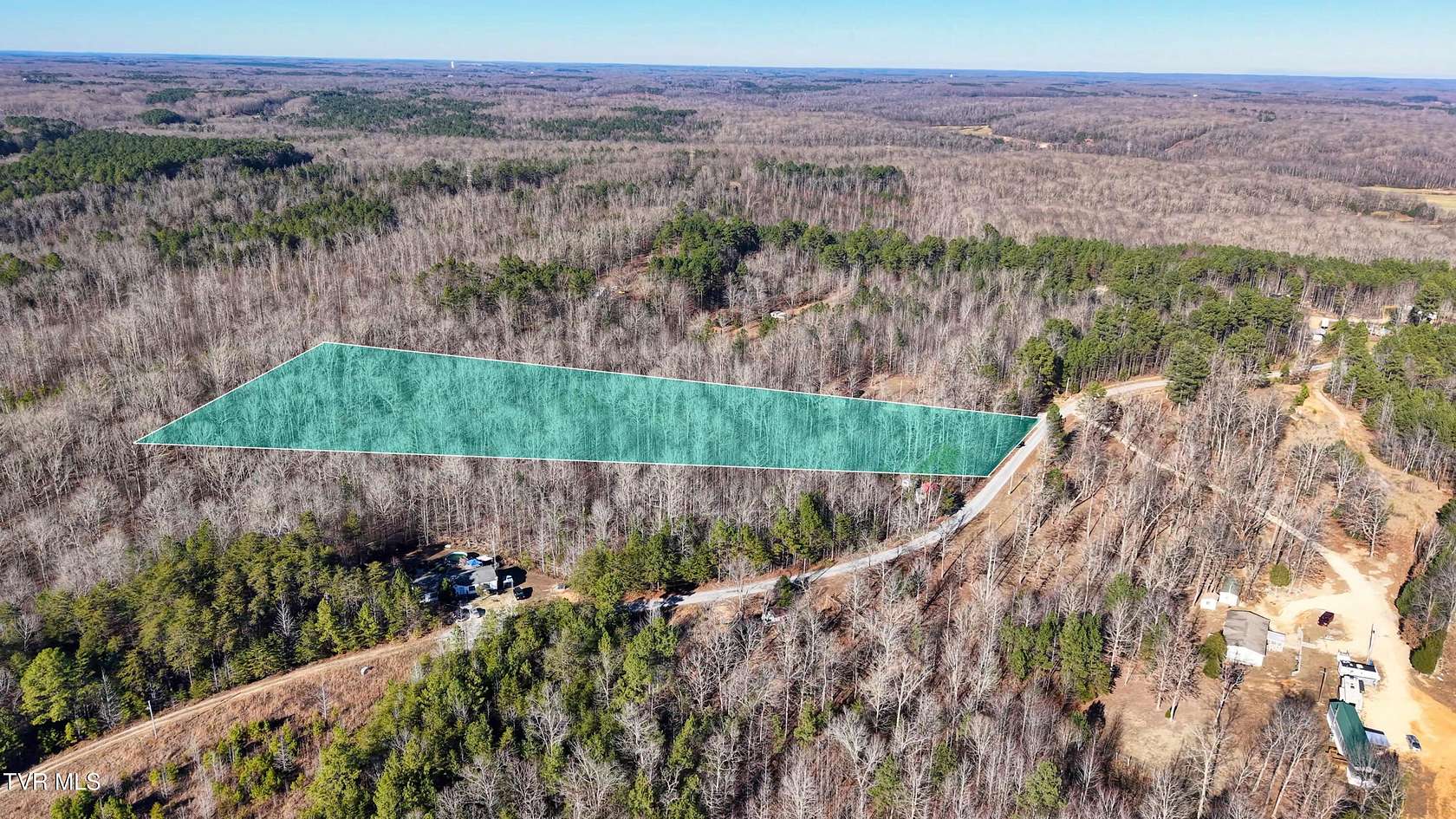 5.29 Acres of Residential Land for Sale in Camden, Tennessee