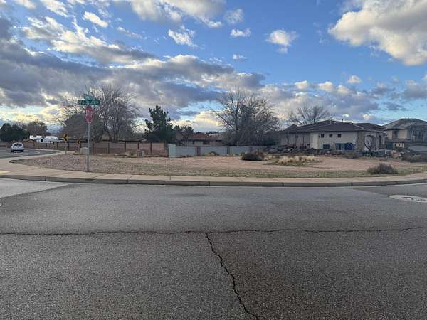 0.25 Acres of Land for Sale in St. George, Utah