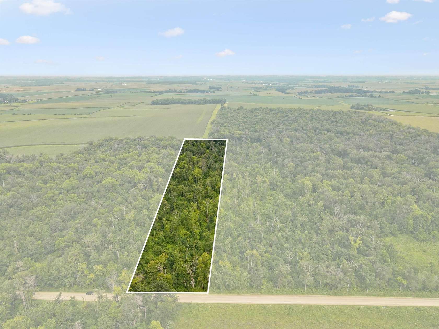 5 Acres of Residential Land for Sale in Calmar, Iowa