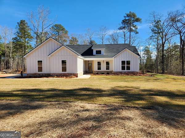3 Acres of Residential Land with Home for Sale in Locust Grove, Georgia
