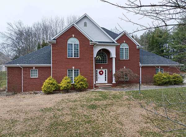 1.56 Acres of Land with Home for Sale in Henderson, Kentucky
