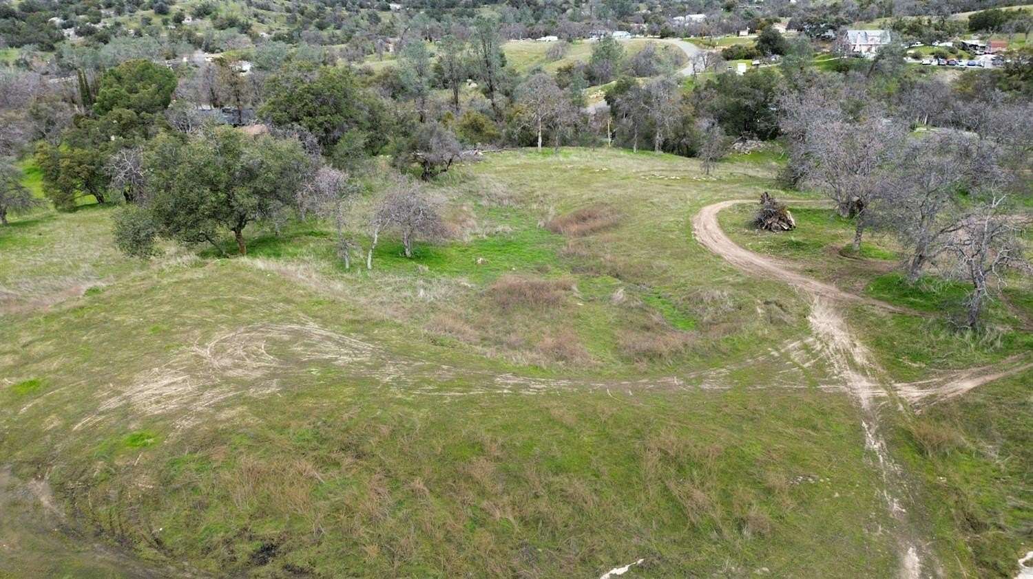 2.18 Acres of Residential Land for Sale in Coarsegold, California