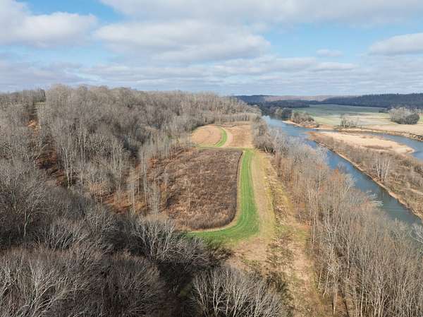 220 Acres of Recreational Land & Farm for Sale in Hurricane Mills, Tennessee