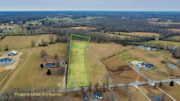 5.73 Acres of Land for Sale in Cottontown, Tennessee
