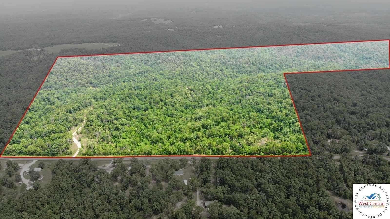 3 Acres of Residential Land for Sale in Lebanon, Missouri