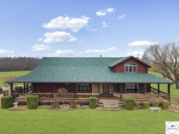 18 Acres of Recreational Land with Home for Sale in Clinton, Missouri