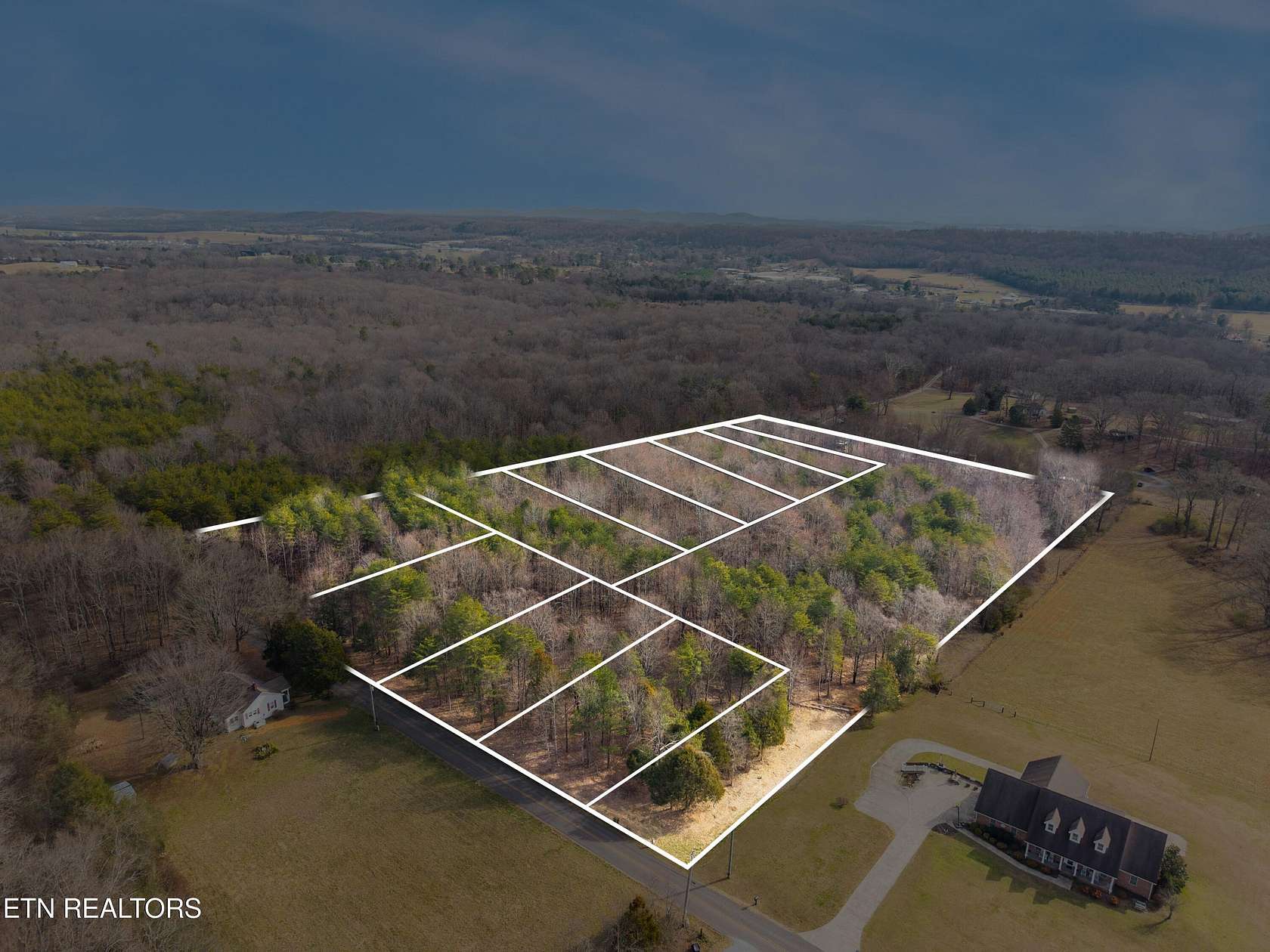 1 Acre of Residential Land for Sale in Niota, Tennessee