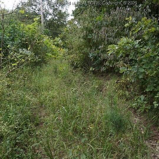 14 Acres of Land for Sale in Hurricane, West Virginia