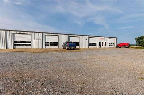 1.5 Acres of Improved Commercial Land for Sale in Park Hill, Oklahoma