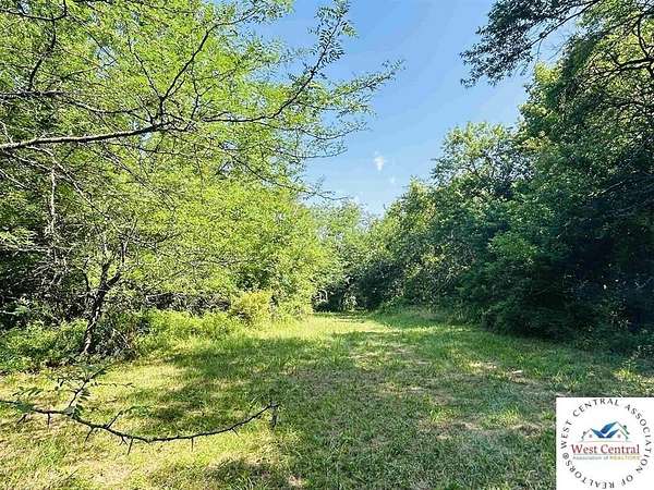 5 Acres of Land for Sale in Clinton, Missouri
