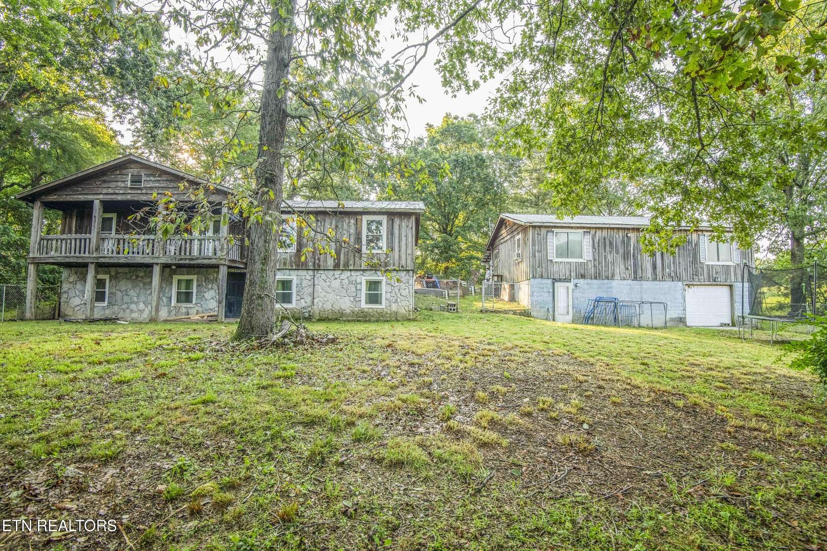 1.5 Acres of Improved Residential Land for Sale in Spring City, Tennessee